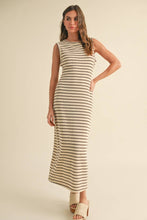 Load image into Gallery viewer, MIOU MUSE - STRIPED KNITTED DRESS
