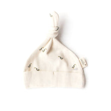 Load image into Gallery viewer, Oolie - Organic Baby Hat: Runner Ducks / Newborn
